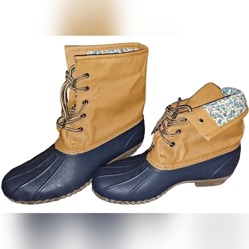 Blue Suede Shoes Navy Tan Duck Rain Boots Women’s 10